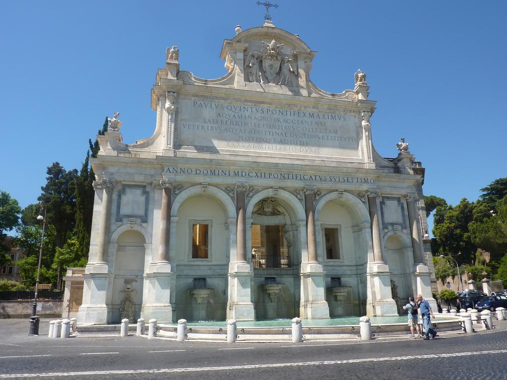 Desiderio Di Roma Hotel Bagian luar foto