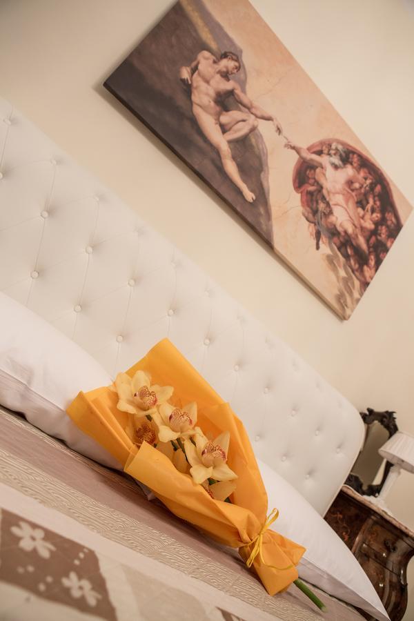 Desiderio Di Roma Hotel Bagian luar foto