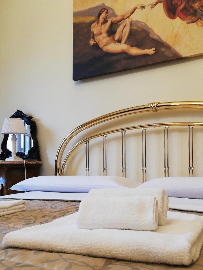 Desiderio Di Roma Hotel Bagian luar foto